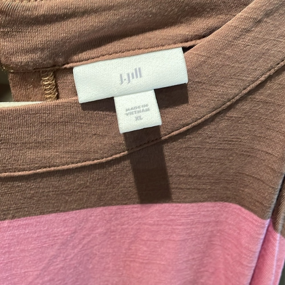JJill Tank Top - Picture 2 of 4